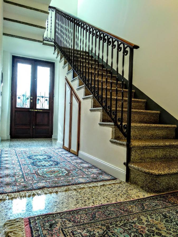Residenza Laurum Мандельо дел Ларио Екстериор снимка