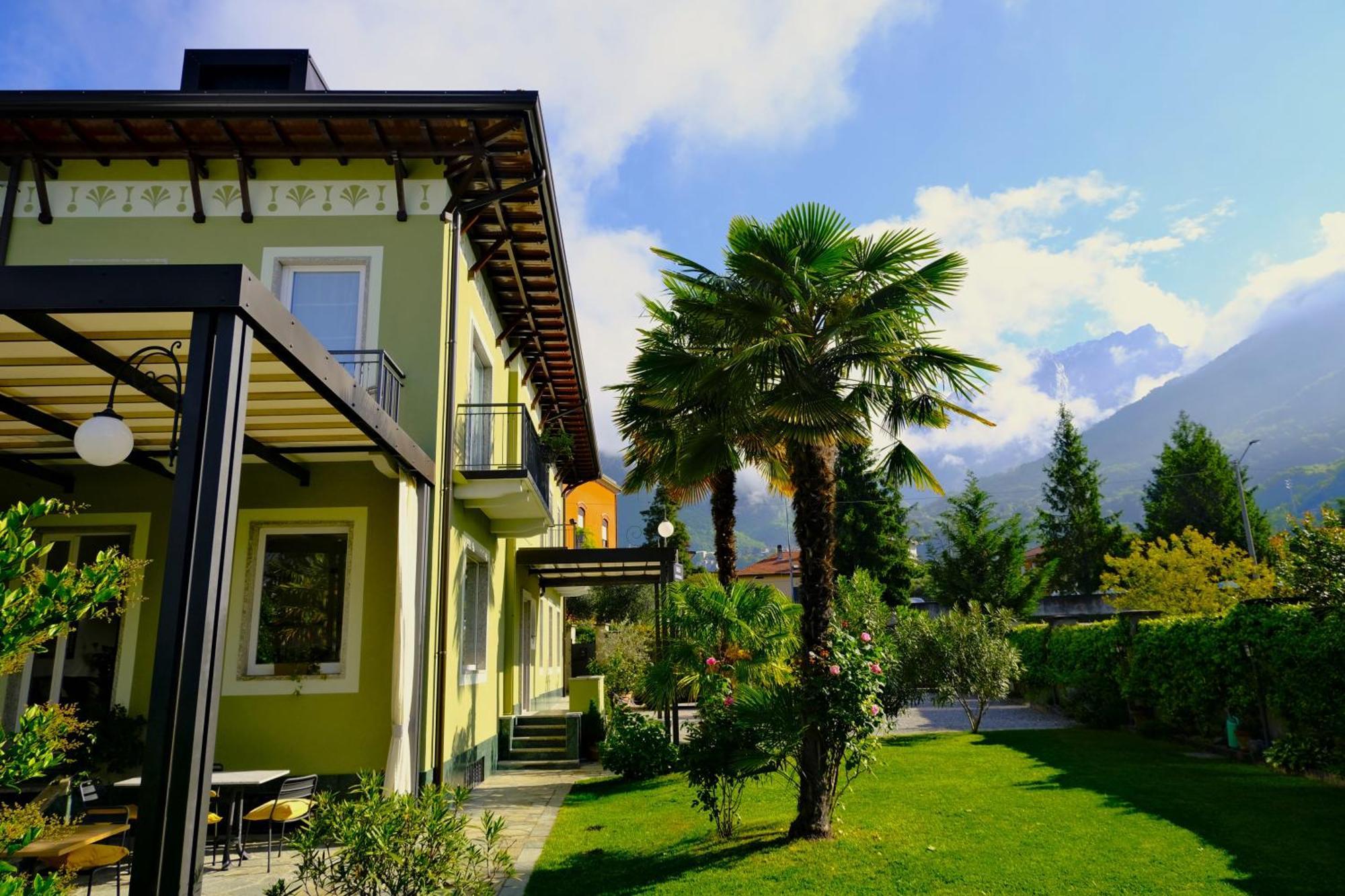 Residenza Laurum Мандельо дел Ларио Екстериор снимка