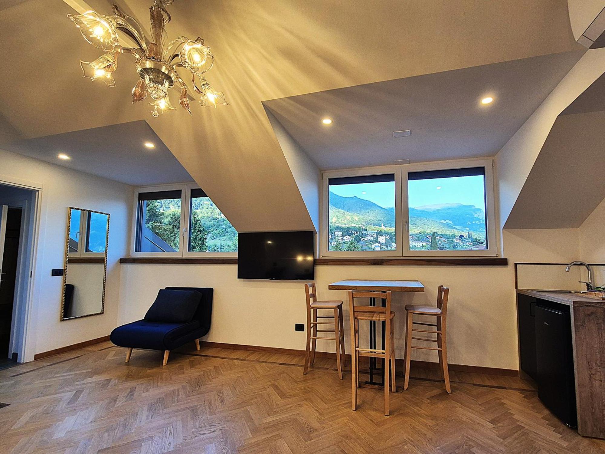 Residenza Laurum Мандельо дел Ларио Екстериор снимка